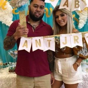 Meet your Posher, Algee